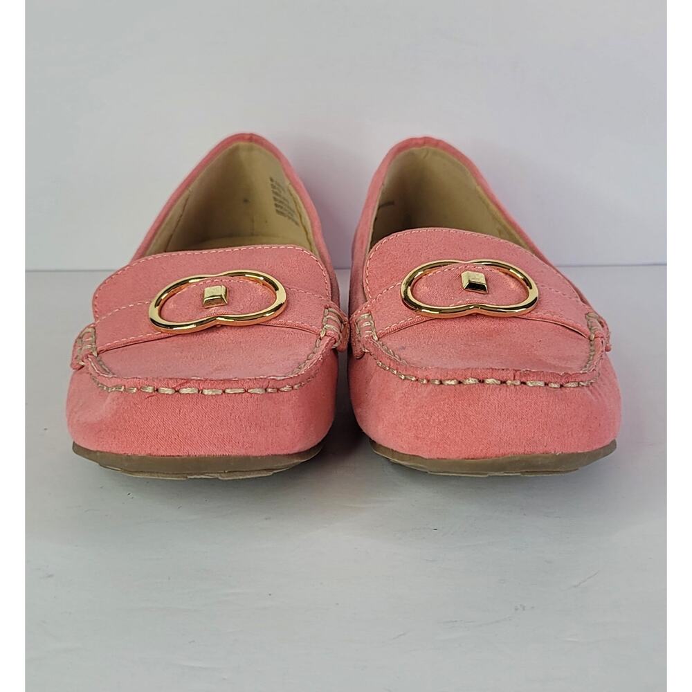LIZ CLAIBORNE Antonia Coral-Pink Loafers with Gold Tone Buckle Women's Size 9M - Picture 3 of 10